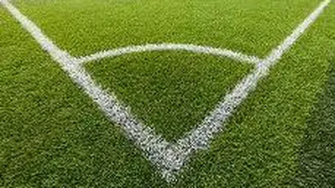 “澳网赛场新秀辈出 梅德韦杰夫意外出局”